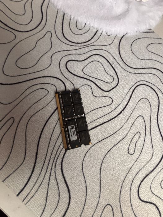 Vand Rami 8gb ddr3 80lei