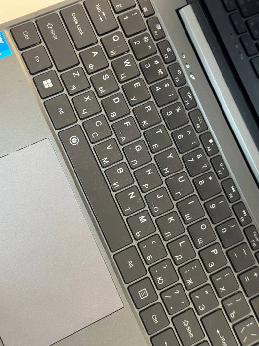 Acer e10 i5/12, SSD512GB