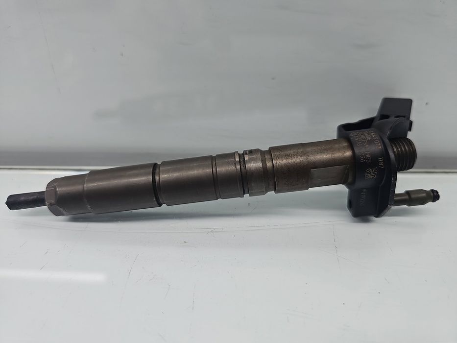 Injector Mercedes Clasa S (W221) [Fabr 2005-2013] A6420701187 3.0 CDI
