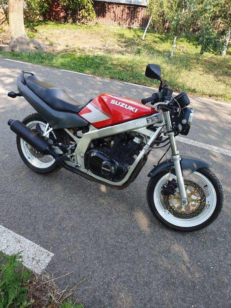 suzuki 500 gs Auto moto si ambarcatiuni OLX.ro