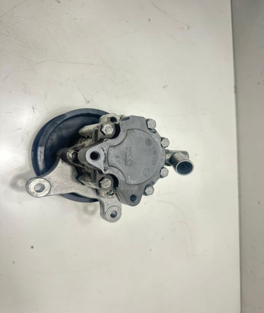 Pompa servodirectie 3.0 cdi A0044668301 Mercedes-Benz ML W164