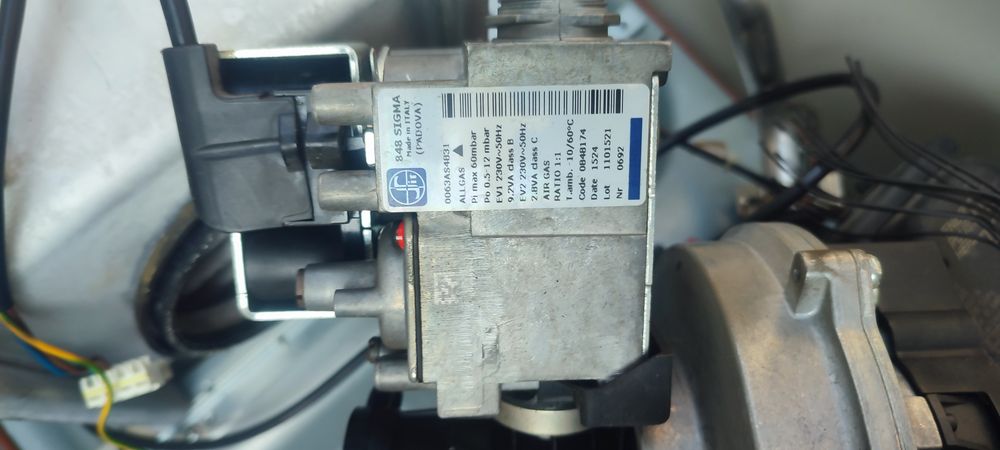 Ventilator si vana de gaz ariston hs cares