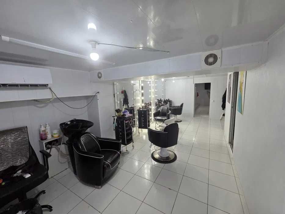 Коммерческое помещение, Юнусабад, 4 квартал. 200м2. 208,000уе