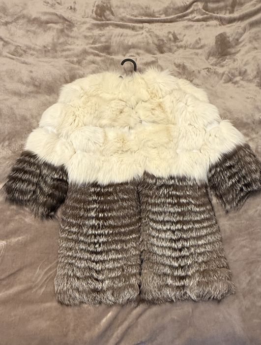 Haina blana naturala vulpe