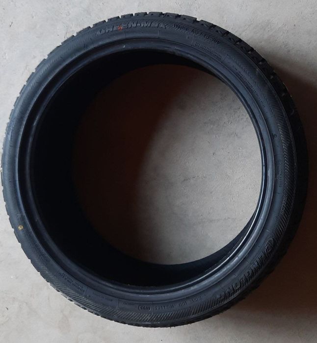 265/40R22 зимний Zeekr 001