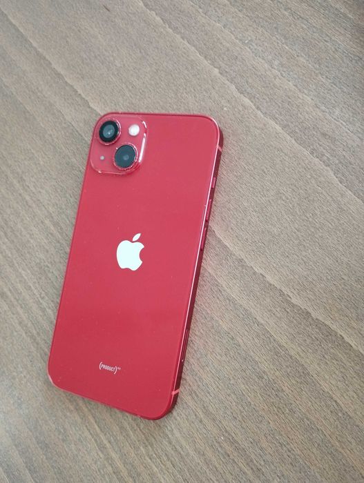 Apple iPhone 13 (128GB) Red (батерия 86%)