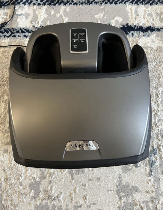 массажный кресло