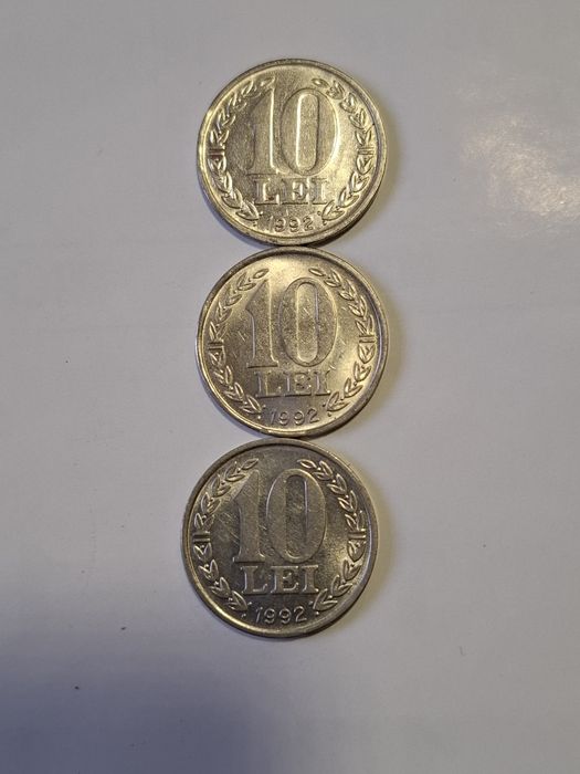 Monezi vechi românești și străine.