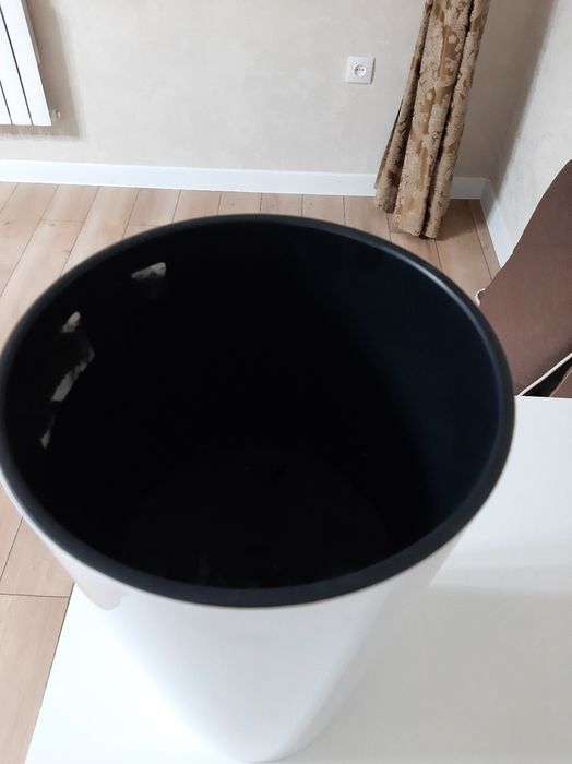 Продам интересную вазу