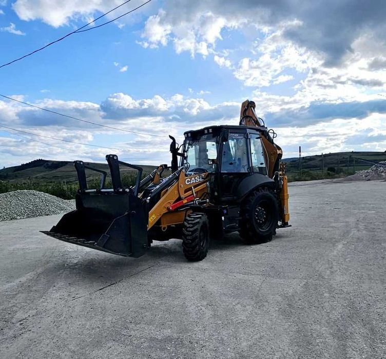 Buldoexcavator de inchiriat pe termen lung