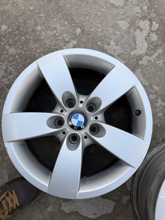 Диски 16 размера на БМВ Е60 BMW E60 138 стиль