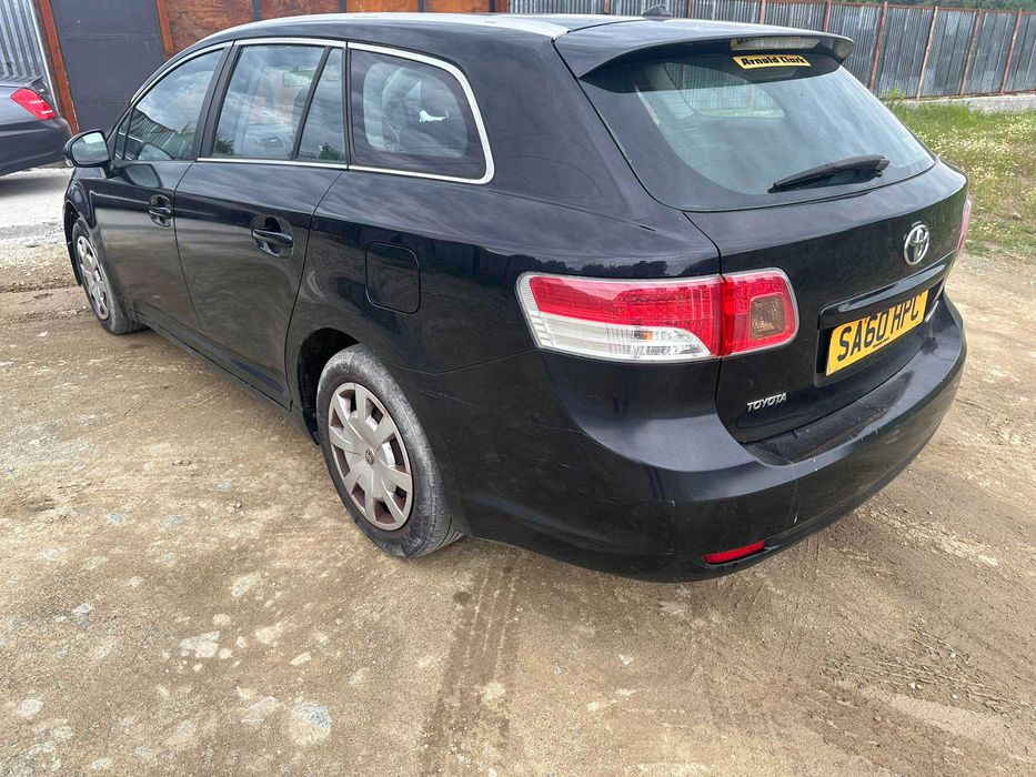 НА ЧАСТИ Toyota Avensis 1.8 ValveMatic 147к.с ръчка