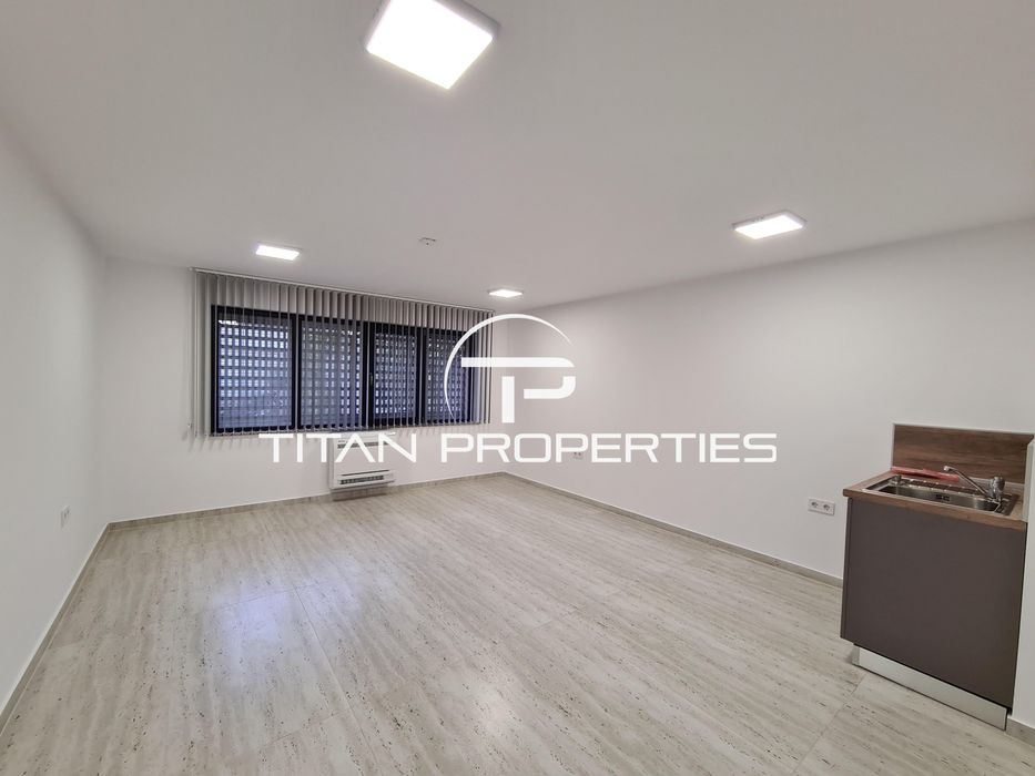 Дава се под наем Офис в Пловдив, Съдийски - 302 кв.м за 2000 € - Снимка #8