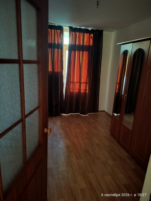 Мкр Нурсат -2 продается 3 ком квартира