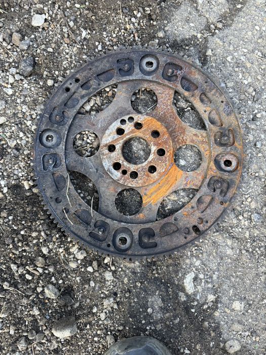 Махавик за двигател