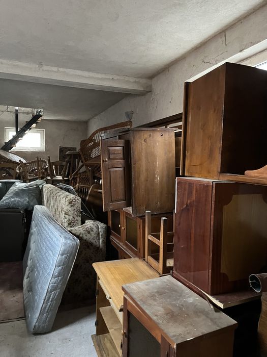 Vand mobila second hand