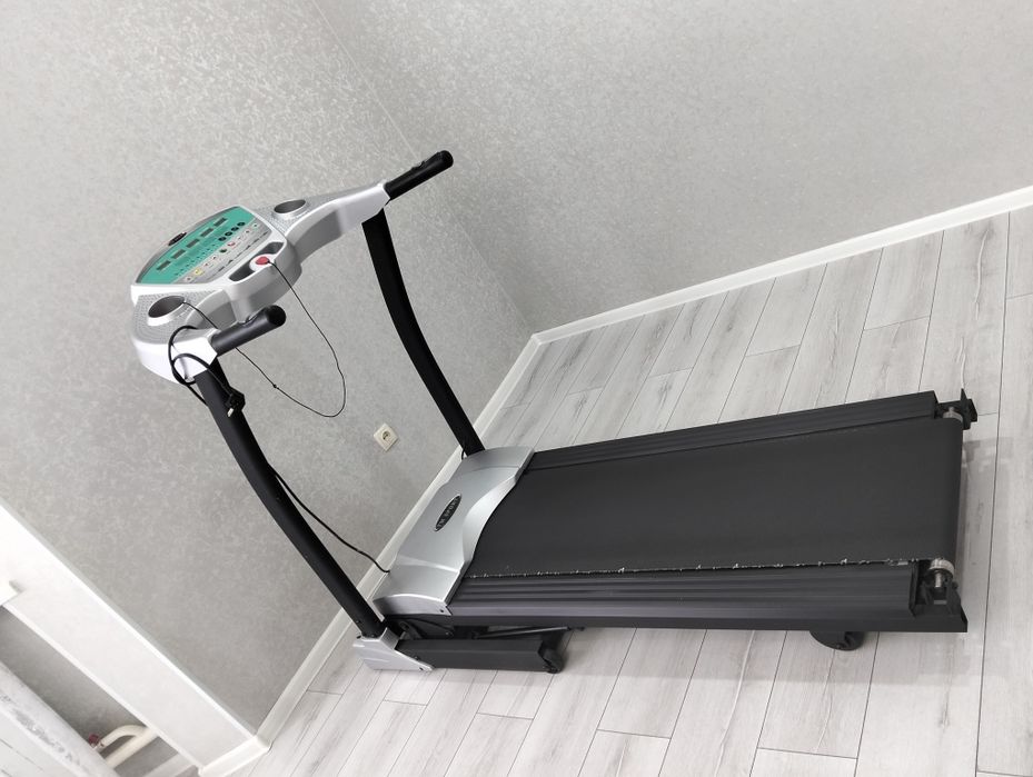 Беговая дорожка.