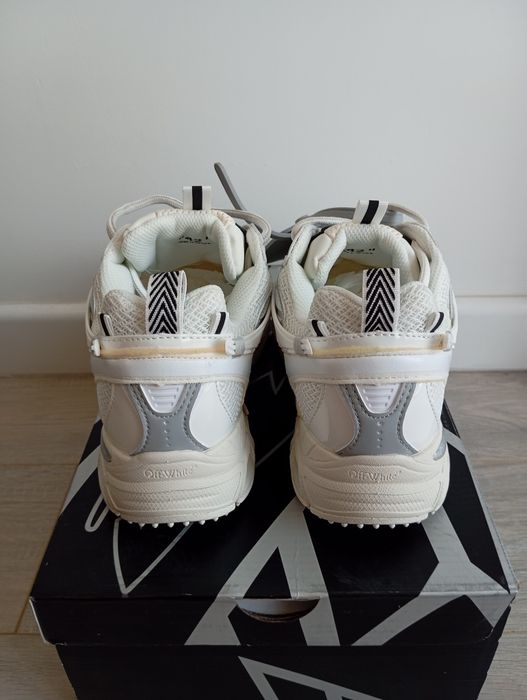 Off-White BRB - Marimea 42 - Alb cu crem