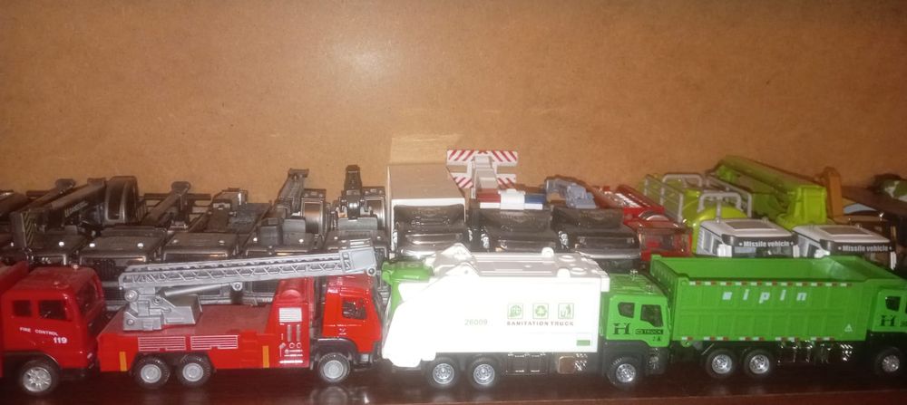 Игрушки машинки новые