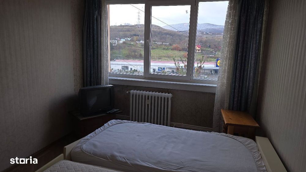 Vand apartament 3 camere decomandat in Deva, Balcescu, suprafata 67 mp