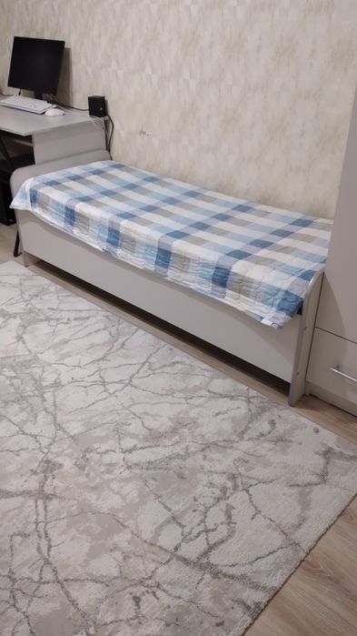 Продам две детские кровати одного цвета и дизайна