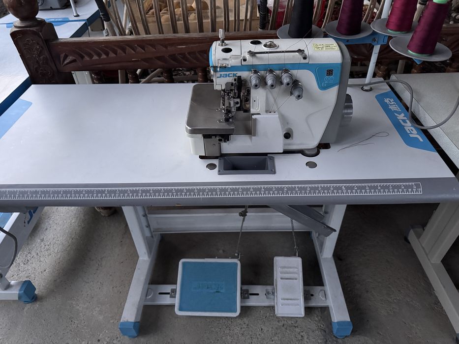 Jack E4 sotiladi yaxshi xolatda