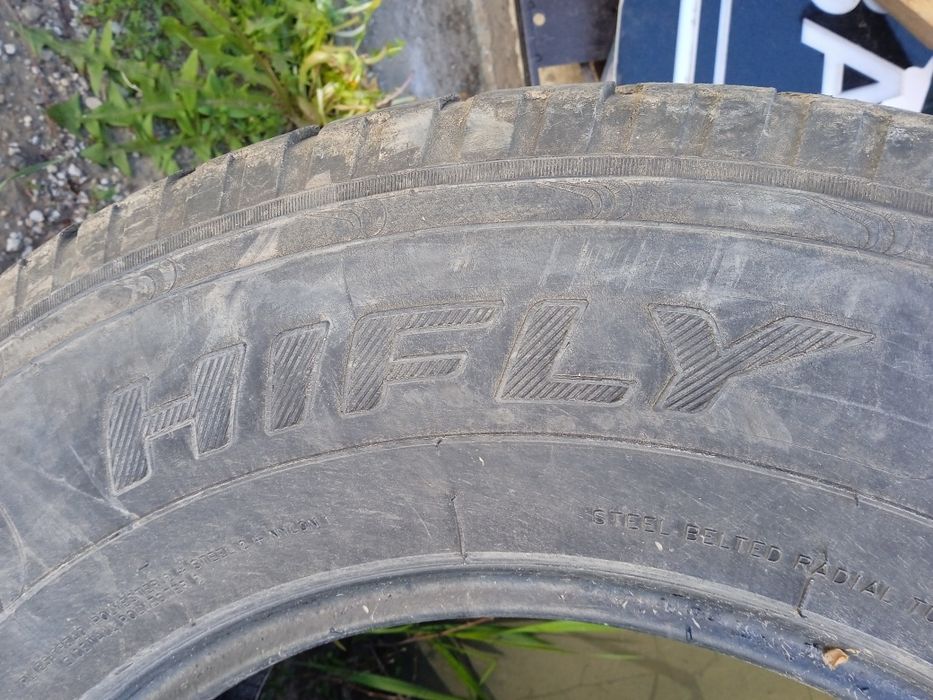 Шины 4 штуки 265 70 R 17