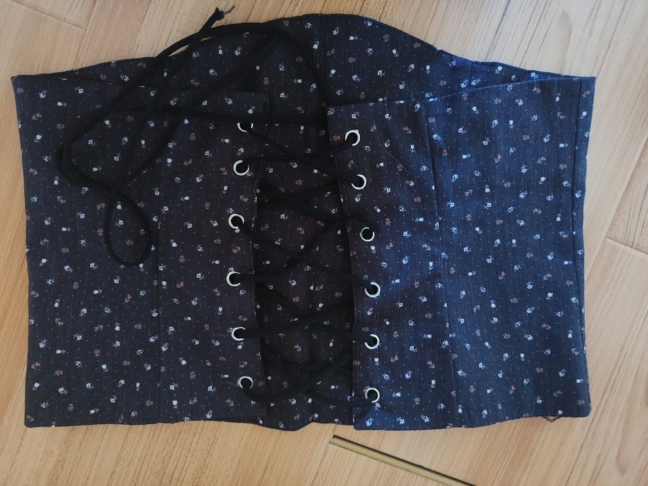 Платье женское с корсетом