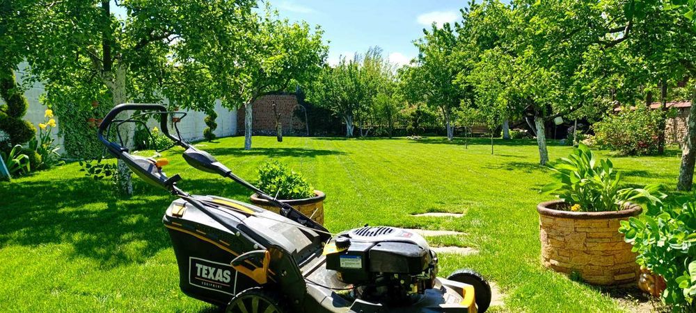 Косене трева, поддръжка, фрезоване, поливни системи, озеленяване