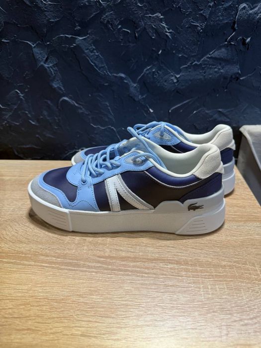 Ноаые кеды lacoste
