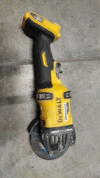 Акумулаторен ъглошлайф DeWALT DCG414