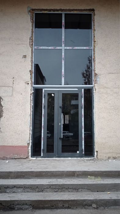 Akfa eshik rom va vitrajlar