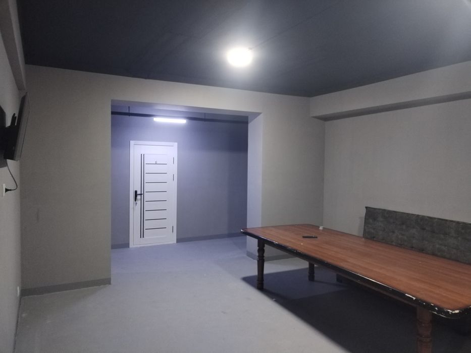 Eshonguzarda oila uchun yangi qurilgan 1 xonalar