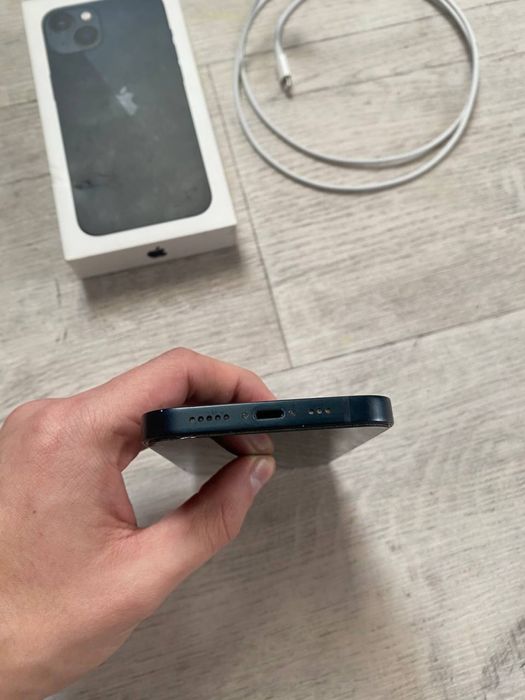 iPhone 13 256GB Midnight