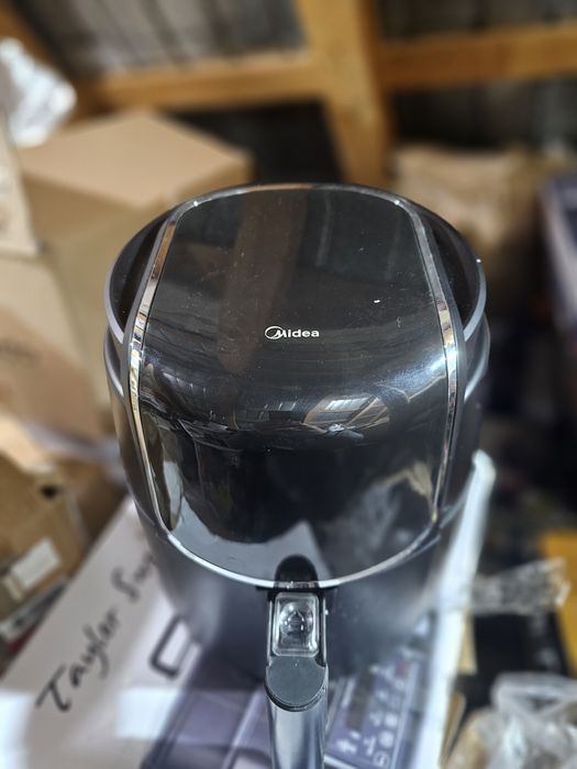 Midea 4.7L XL Friteuzăcu aer 1500W ,airfryer
