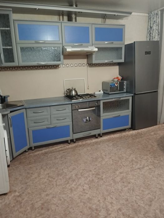 Продам кухонный гарнитур