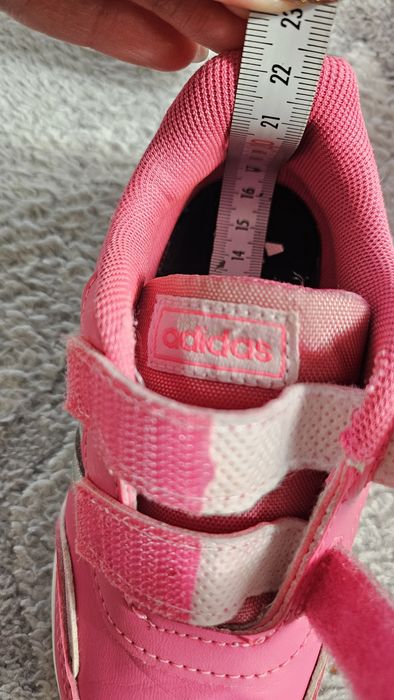 Маратонки за момиче