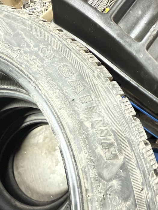 Продам шины 235/55R19