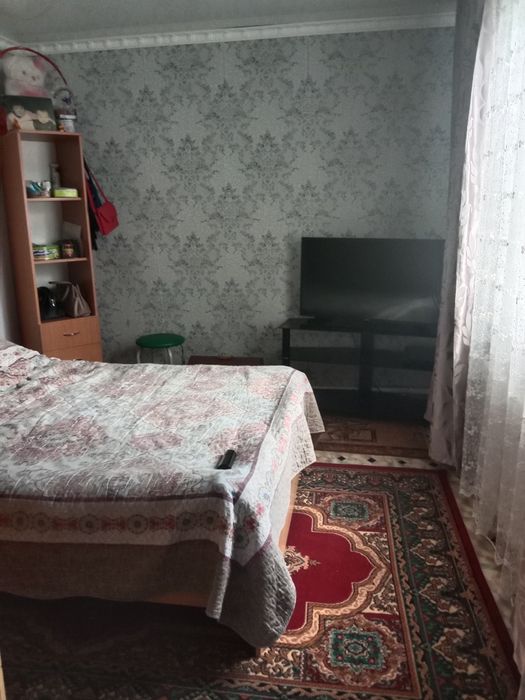 Продам дом 1 /2 часть