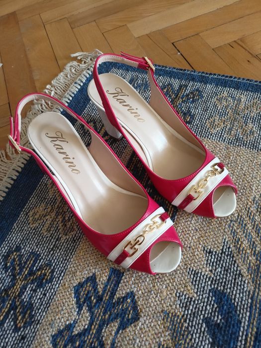 Дамски нови обувки