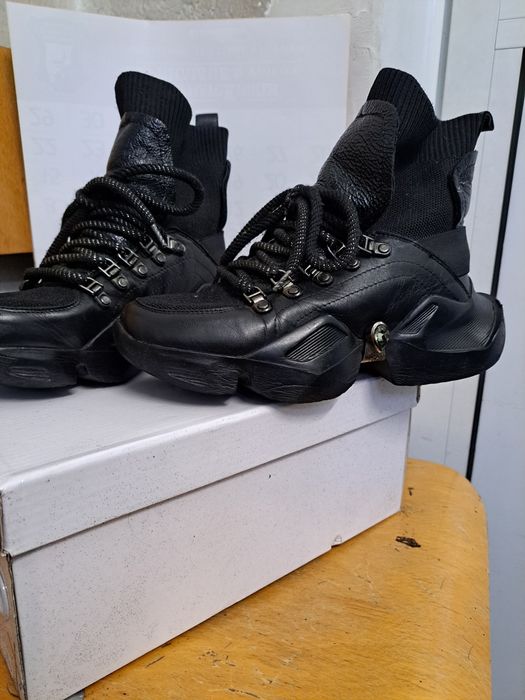 Дамски  боти от ес.кожа