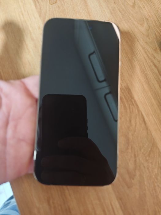 Iphone 14 pro 256gb Отличен