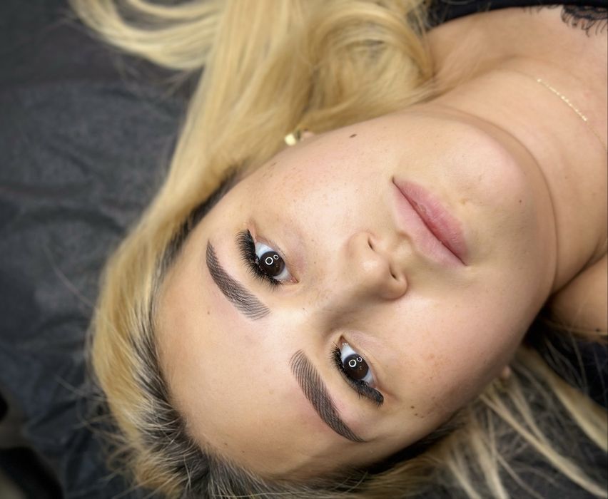 Аппаратные волоски. Пермамент брови, губы, веки,