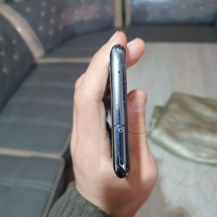 A90 5G sotiladi arzon narxda