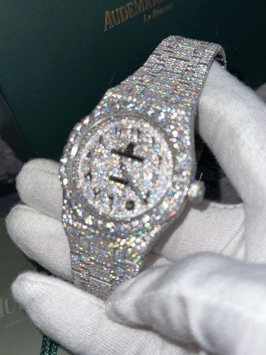 Audemars Piguet Royal Oak с диаманти