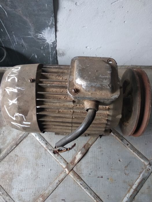 Продам электродвигателя советские