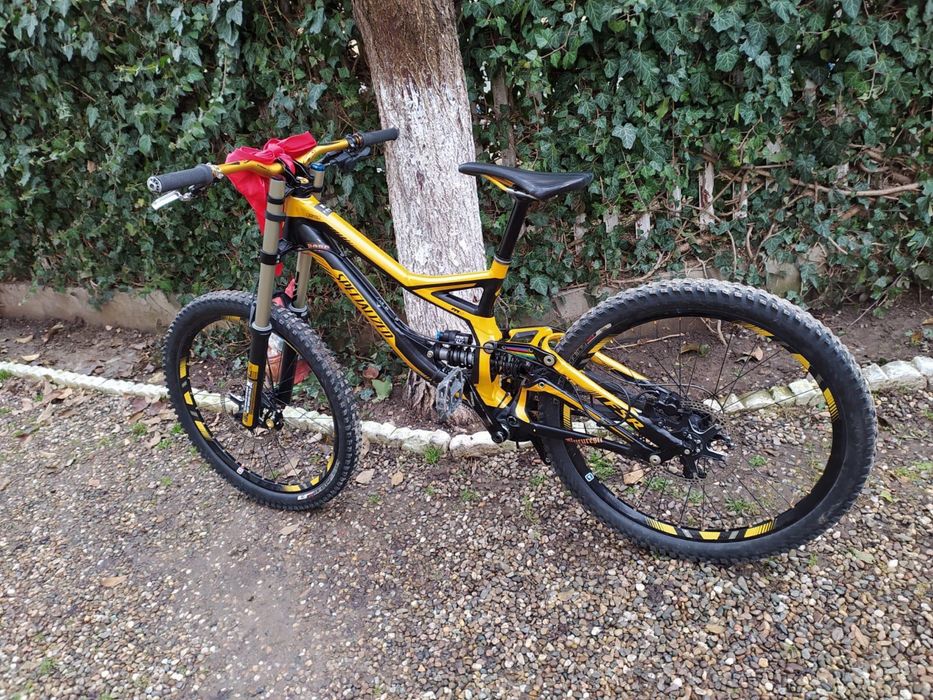 Bicicleta downhill stare foarte buna