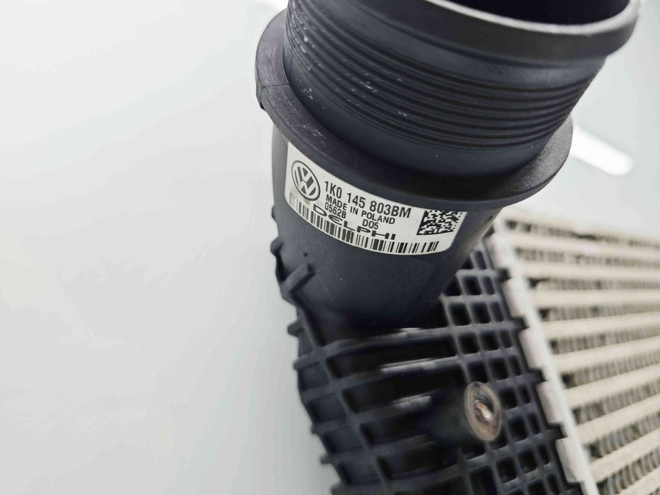 Radiator intercooler  Volkswagen Golf 6 (5K1) [Fabr 2009-2013] 1K01458