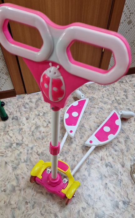 Продам самокат детский