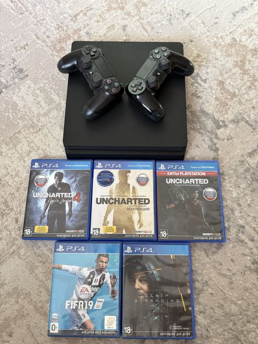 Sony playstation 4 slim